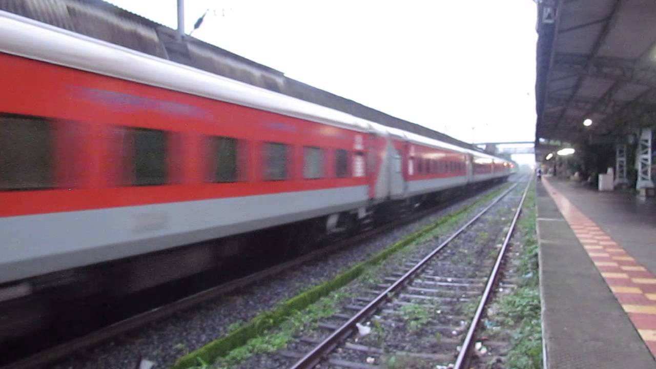 Indian Railways- Need for speed- Rajdhani, Duronto, Shatabdi Expresses doing top speeds!