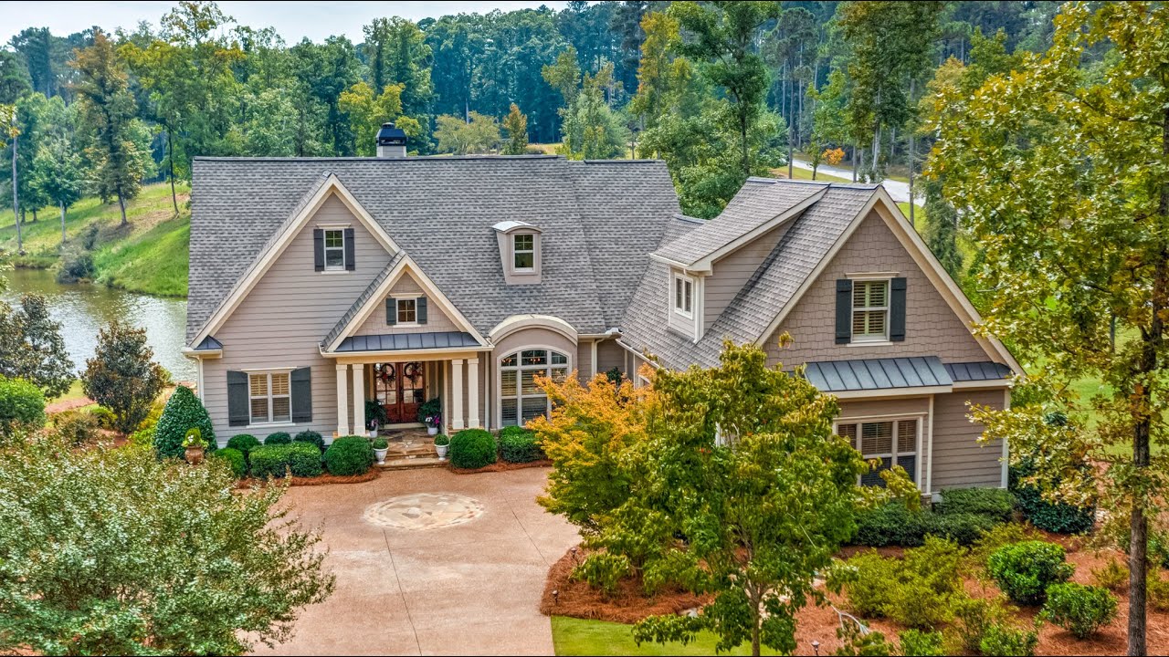 Inside Georgia Lake House | Luxury Real Estate