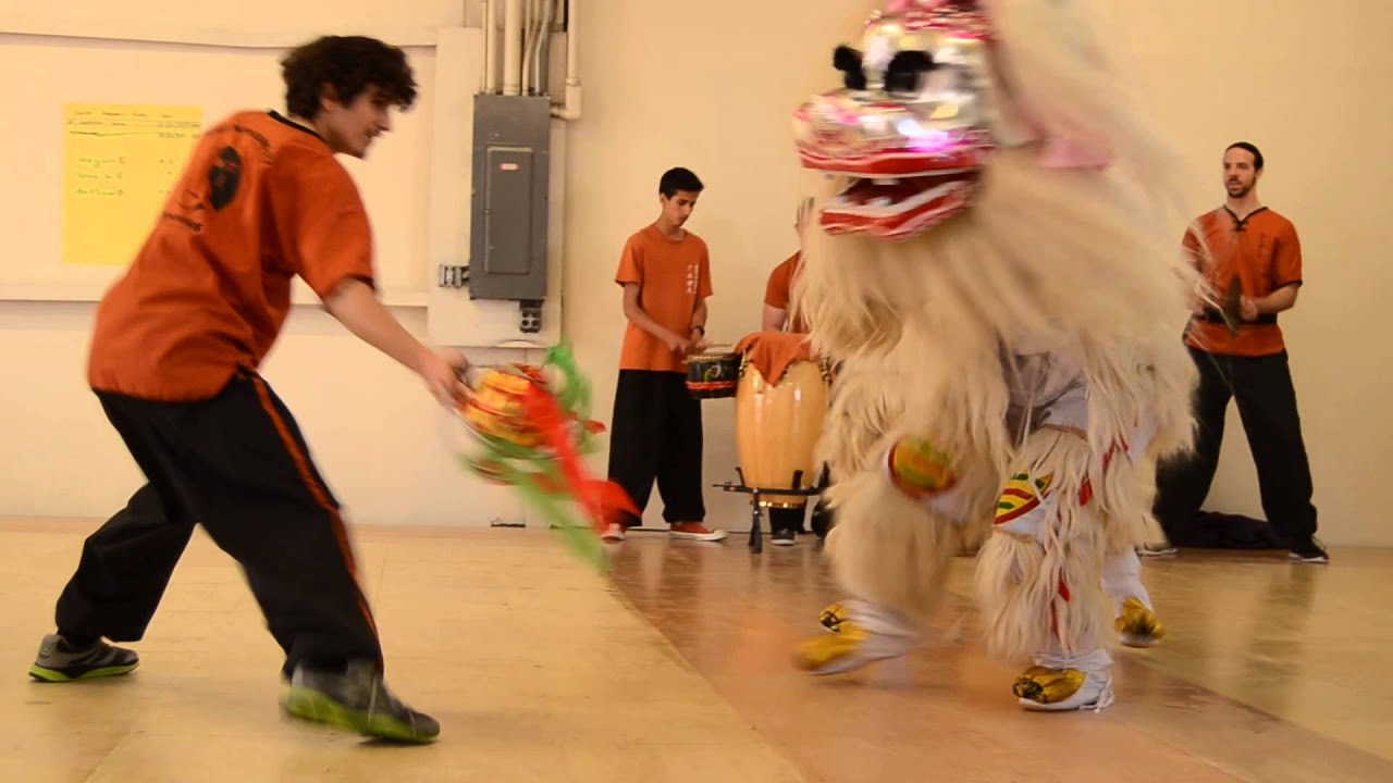 Northern Lion Dance