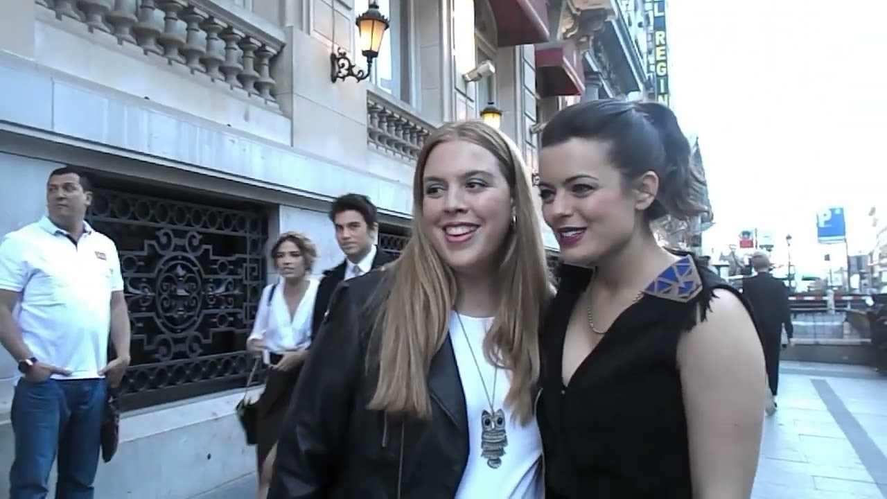 La Actriz Catalana Adriana Torrebejano que simpática es.