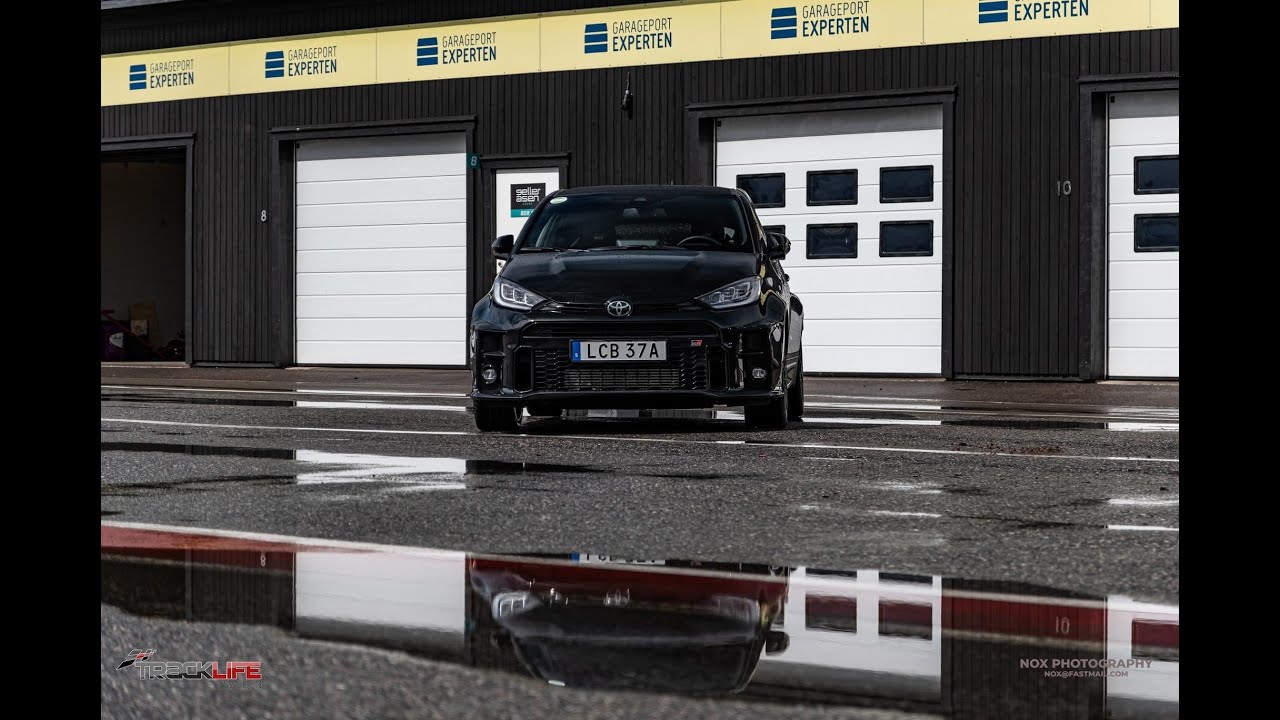 GR Yaris on empty track means Time Attack at Geller&aring;sen Arena