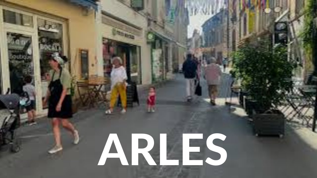 ARLES- Prowansja- Francja, miasto Van Gogha.