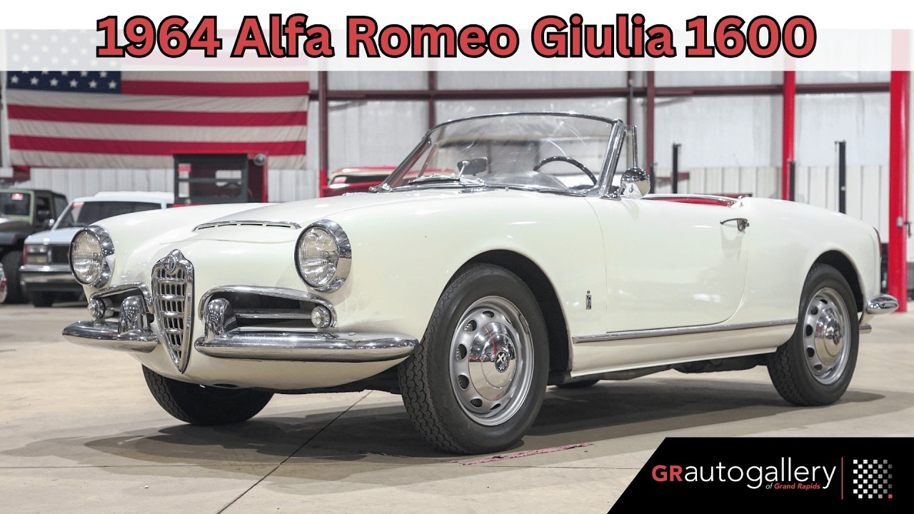 1964 Alfa Romeo Giulia 1600 Spider Veloce For Sale - Walk Around
