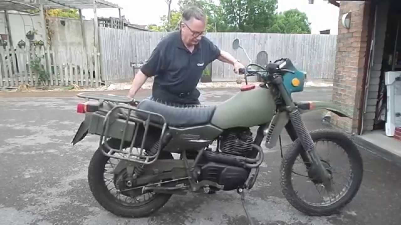 MT 500 one kick cold start by mature shortarse.