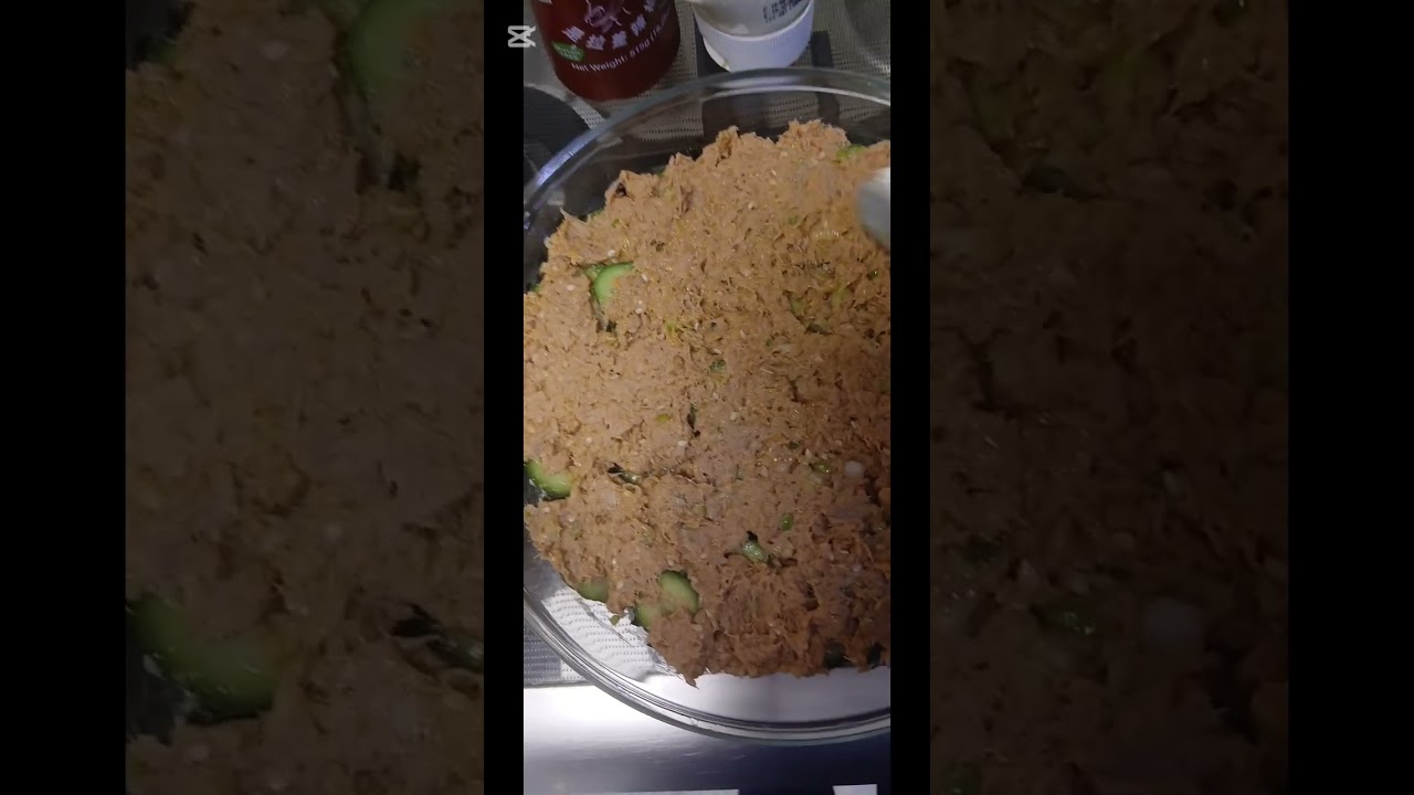 Spicy tuna shoshi bake / yan ang lunch ni bossing .