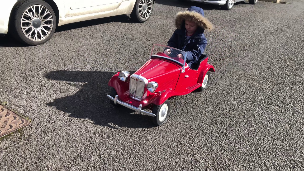 1980&rsquo;s Classic MG TD pedal car Totrod
