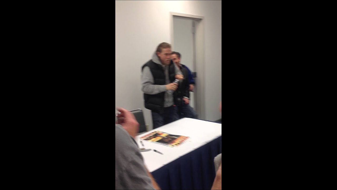 Charlie Hunnam-lady asked if he came on his bike, i love his response!!
