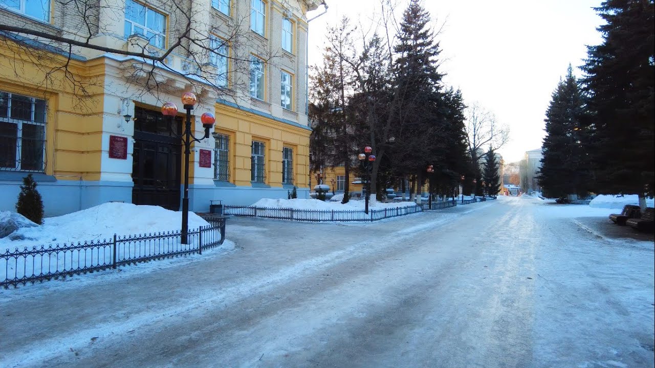 Прогулка по территории Саратовского медицинского университета