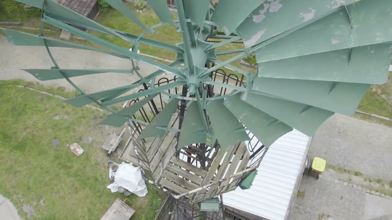 Větrné Čerpadlo Krabat Mühle dron