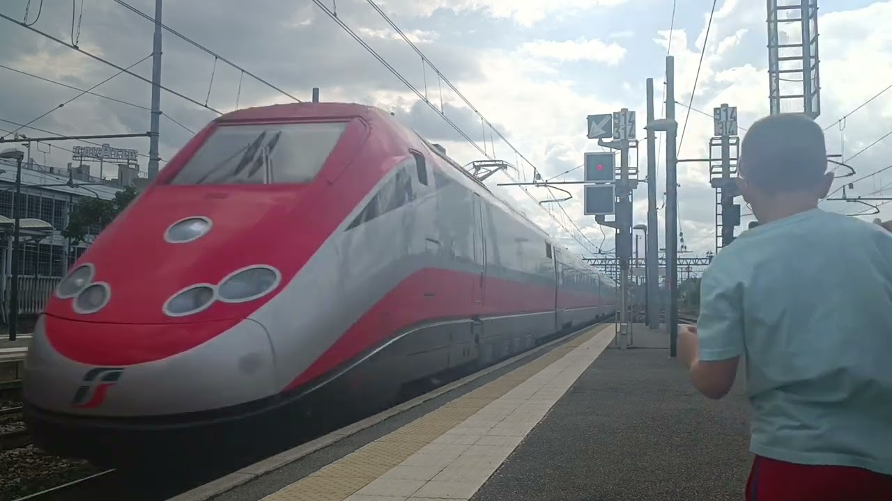 Dal Sole all'acquazzone in una Giornata di treni alla stazione di Torino Stura!