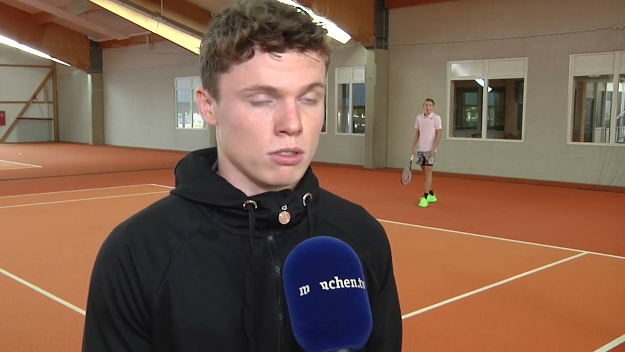 Internationales Tennisturnier - Lokalmatadoren Max Rehberg und Philip Florig schlagen bei den Wolffk