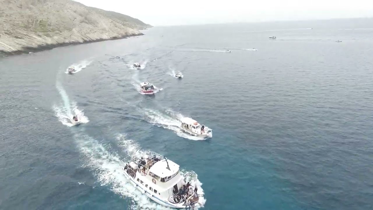 Πάσχα στην Φολέγανδρο 2022 - Περιφορά της Εικόνας απο τα καΐκια | DRONE VIDEO