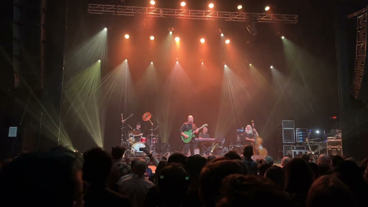 Soul Coughing - Soft Serve -  - 2025 4-22 @ The Majestic Theatre, Detroit, MI