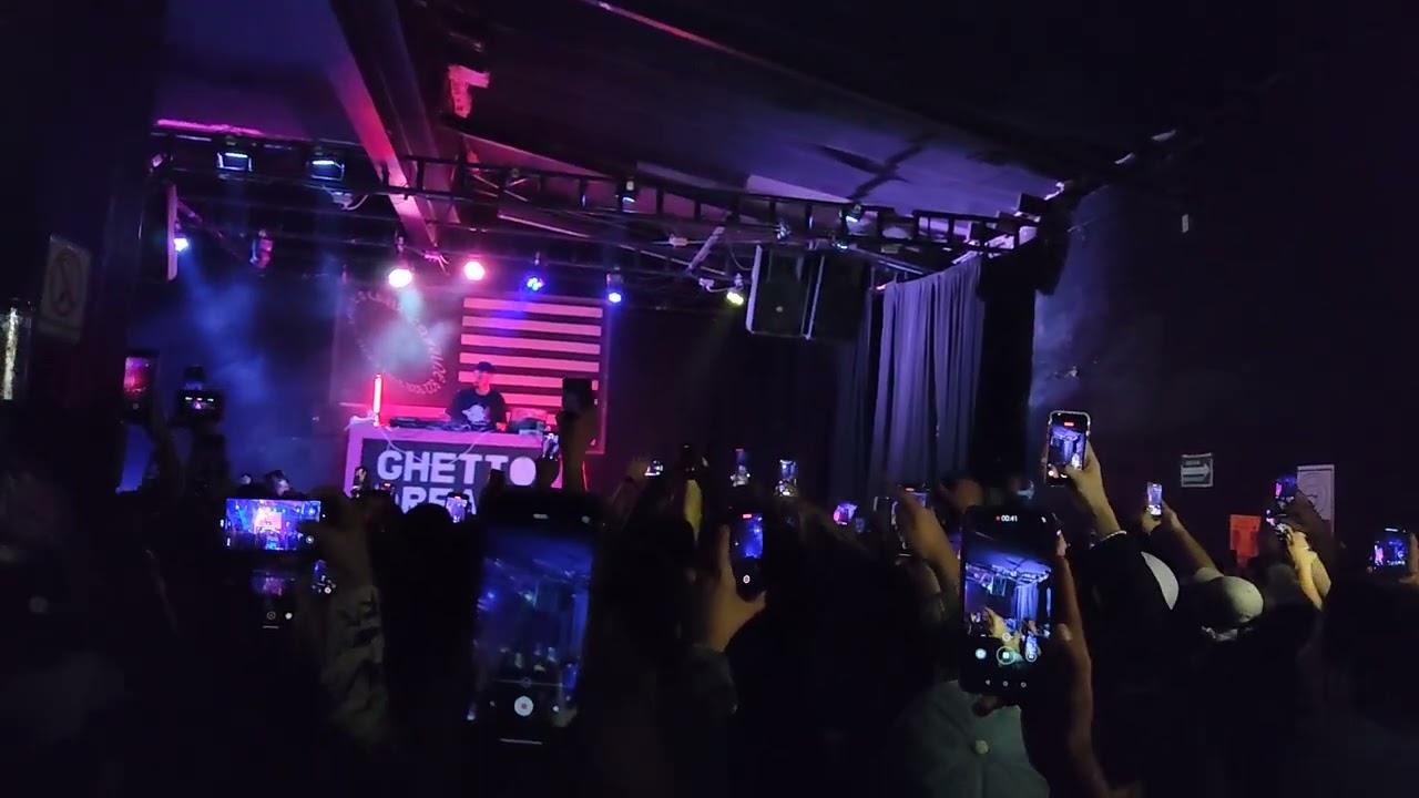 922 928 & Mi Isla 1/2 - Cruz Cafune (Guadalajara) Feat. Choclock