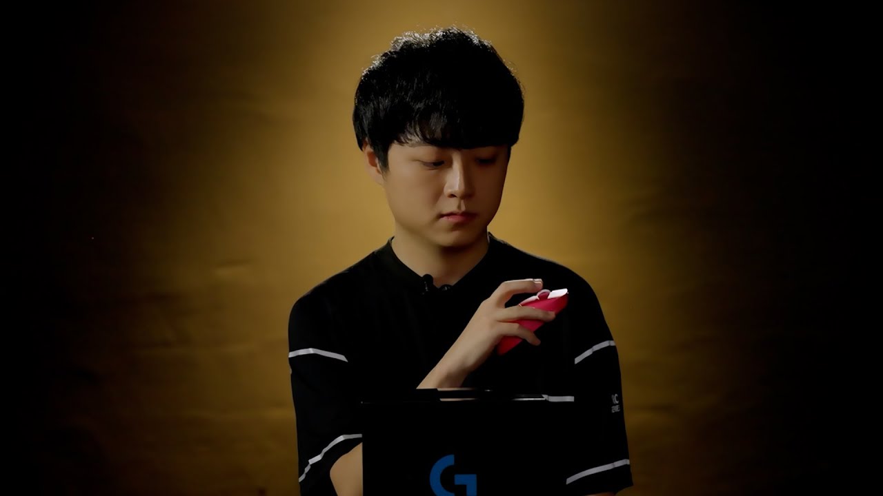 유튜버 김허수입니다. 마우스 리뷰합니다. | PRO X SUPERLIGHT 2c | Logitech G