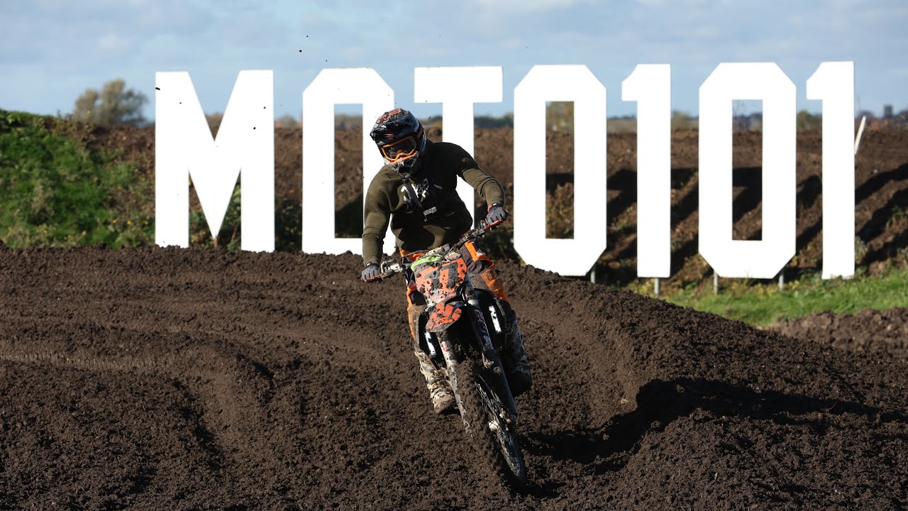 Moto101 2025/11/02 Winter conditions Back😅 1st Session Novice group 🫡