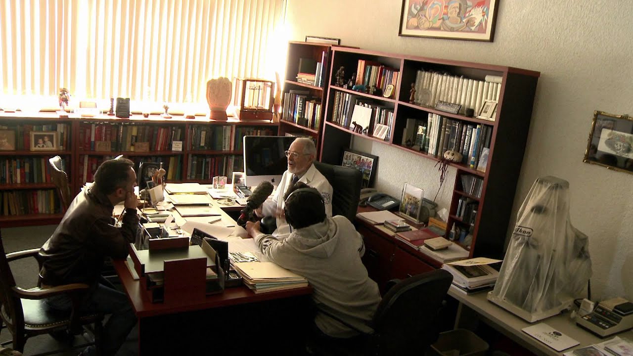 Mexicanos Notables - Ruy Perez Tamayo