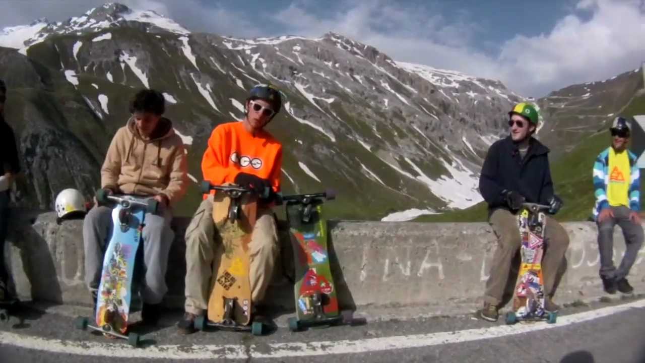 "Freebording Stelvio Pass"