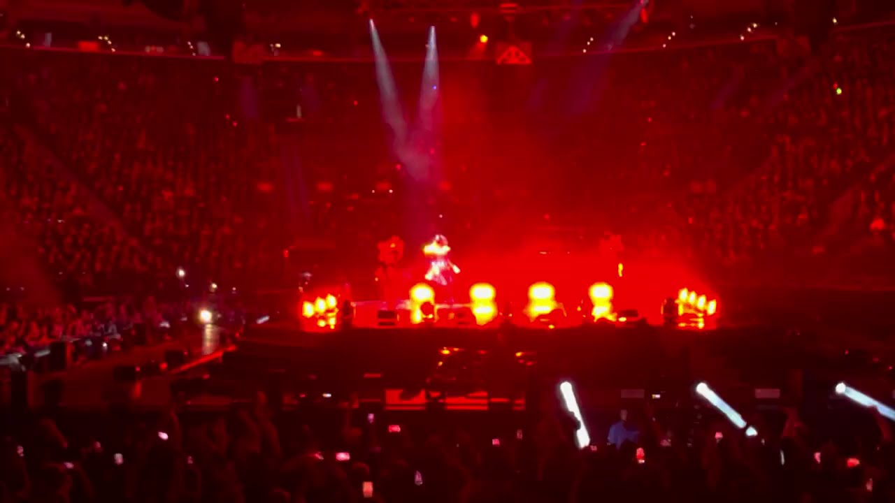 BABYMETAL DEATH - BABYMETAL @ LOS ANGELES / INGLEWOOD, CA (11/01/25)