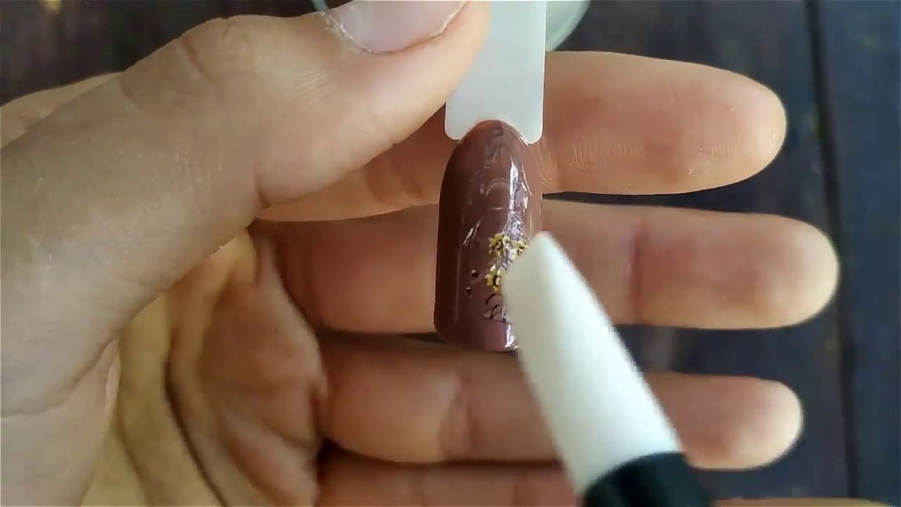 Daily manicure for short nails 2020