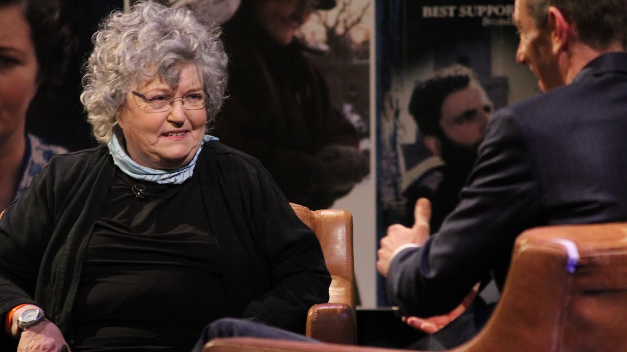 Brenda Fricker on her Oscar Statuette | The Late Late Show | RT&Eacute; One