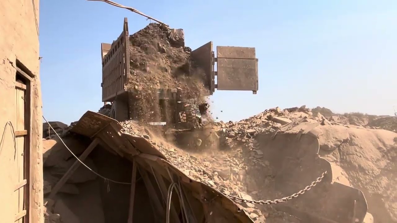 PLAYING With Giant Rocks.ASMR Rock Quarry CRUSHING  Oprations primary jaw Crusher in action#asmr