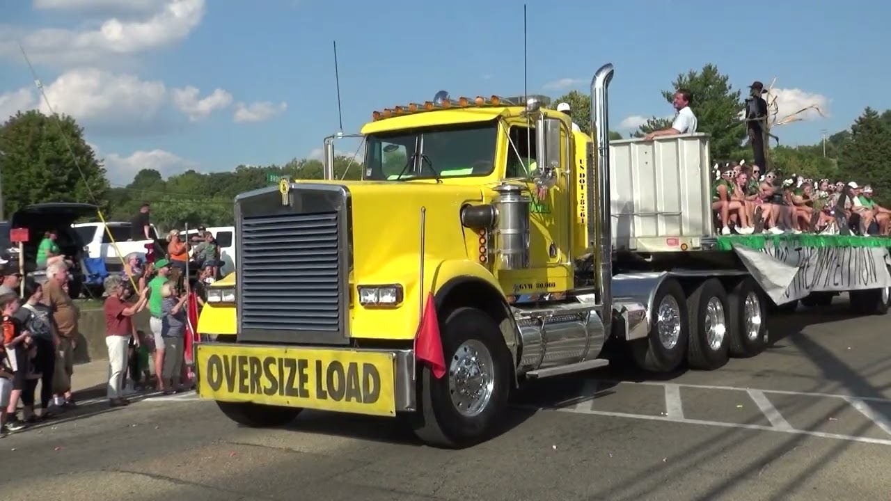 Harrison High School Homecoming Parade 2025