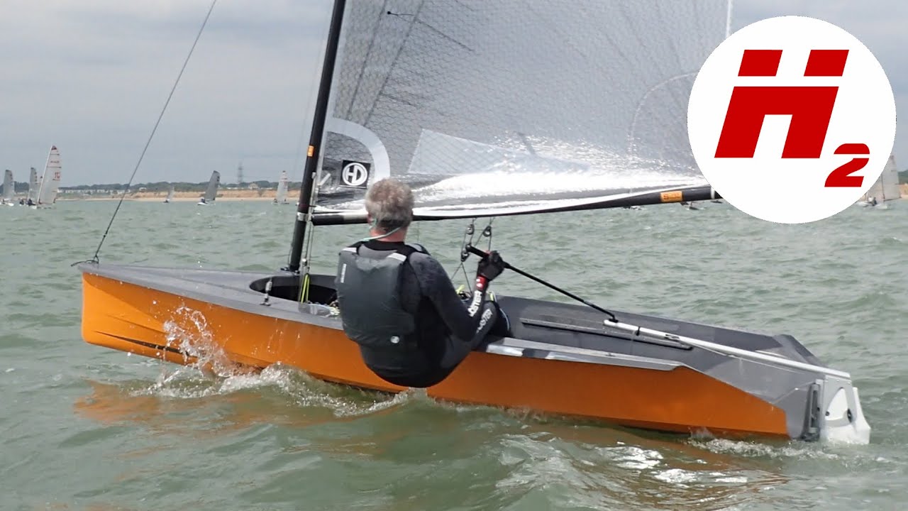 Three Hadron H2 Owners and their boats