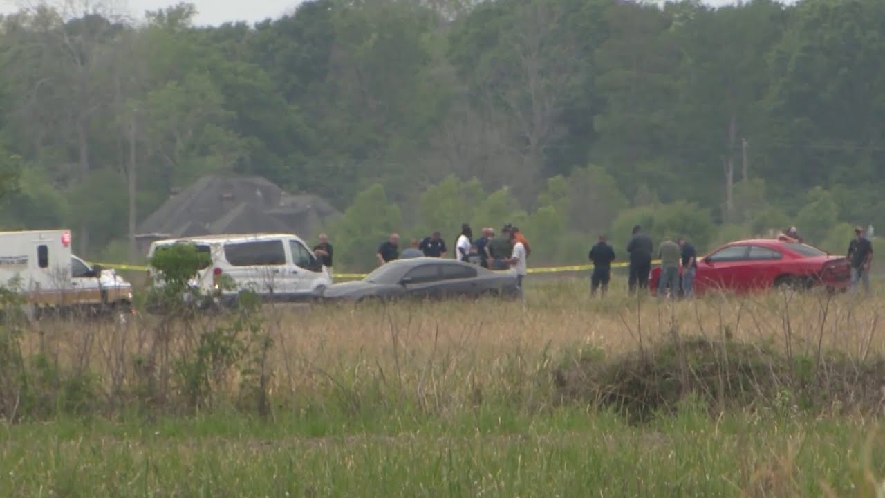 2 officers killed in Louisiana police helicopter crash