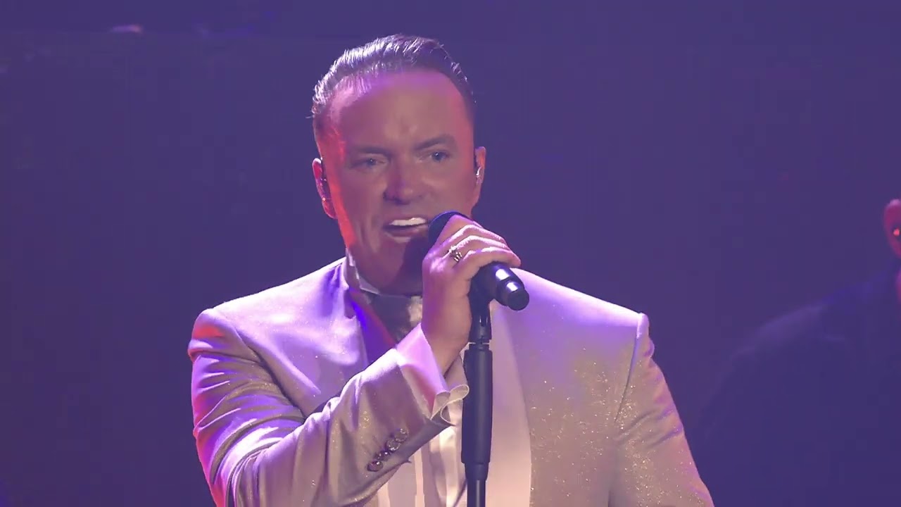 Frank van Etten - Jij Bent Niet Meer Die Man Van Toen (In de AFAS Live)