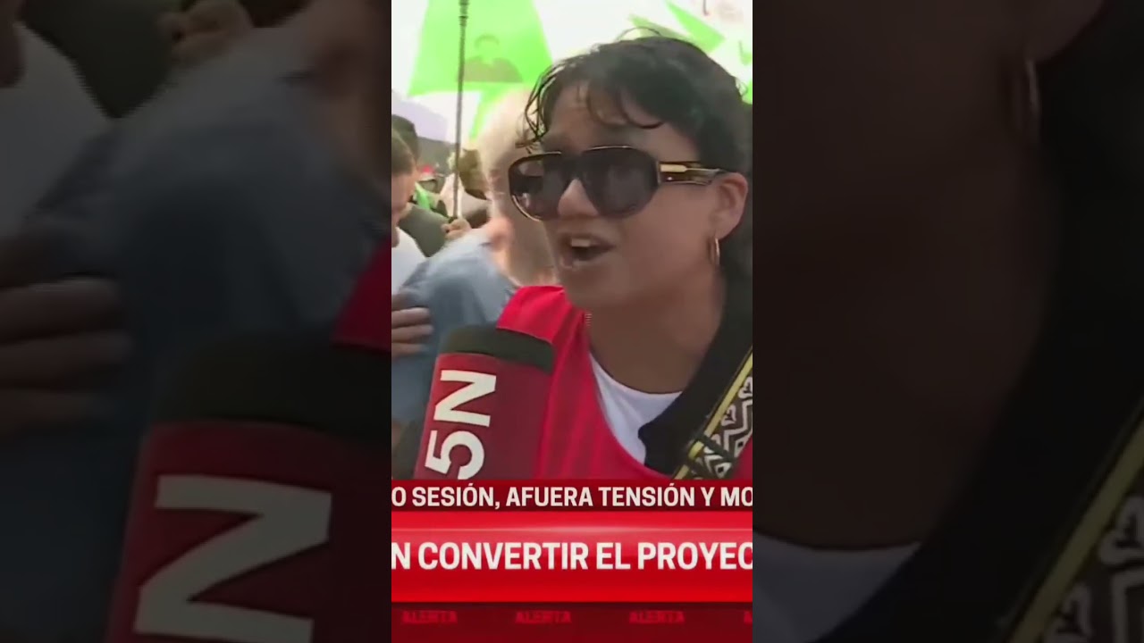 🗣️ Ingrid Urrutia, secretaria general de la Junta Interna de ATE INCAA y diputada por el MST-FITU