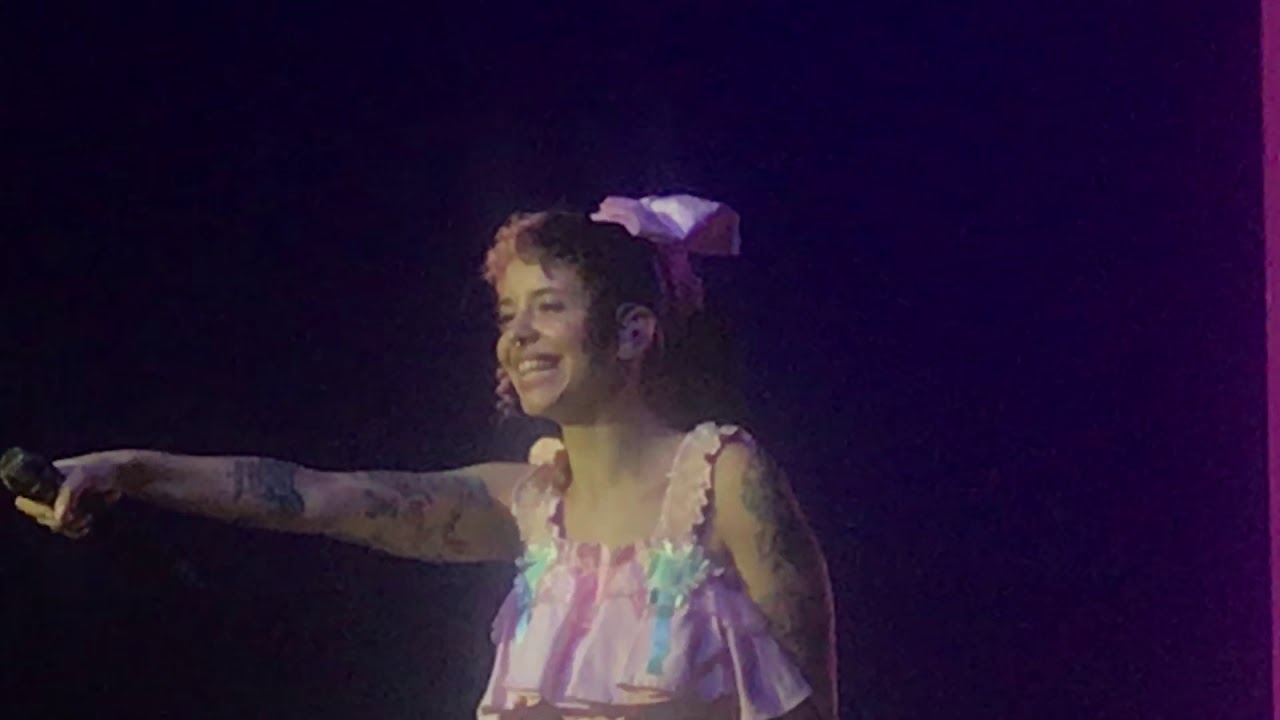 Melanie Martinez - Sippy Cup Live (Toronto K-12 Tour)