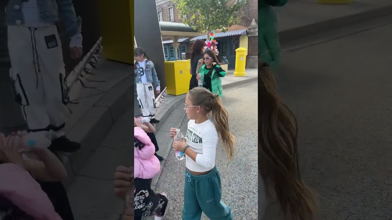 🇪🇦 Chloe DelaRosa - Making of the Como La Lola music video