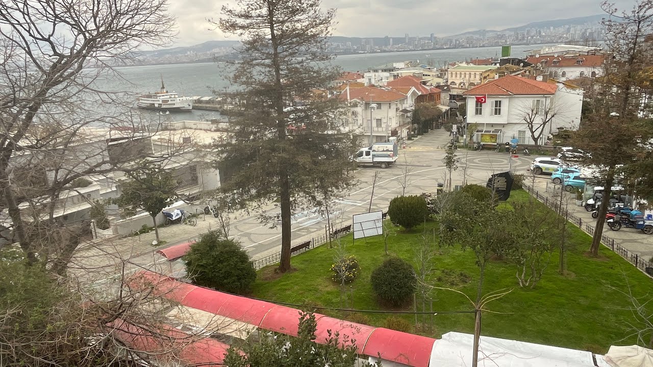 13.000.000 Tl…Büyükada Emlak’tan Merkezde Panoramik Deniz Manzaralı Teras Kat Daire