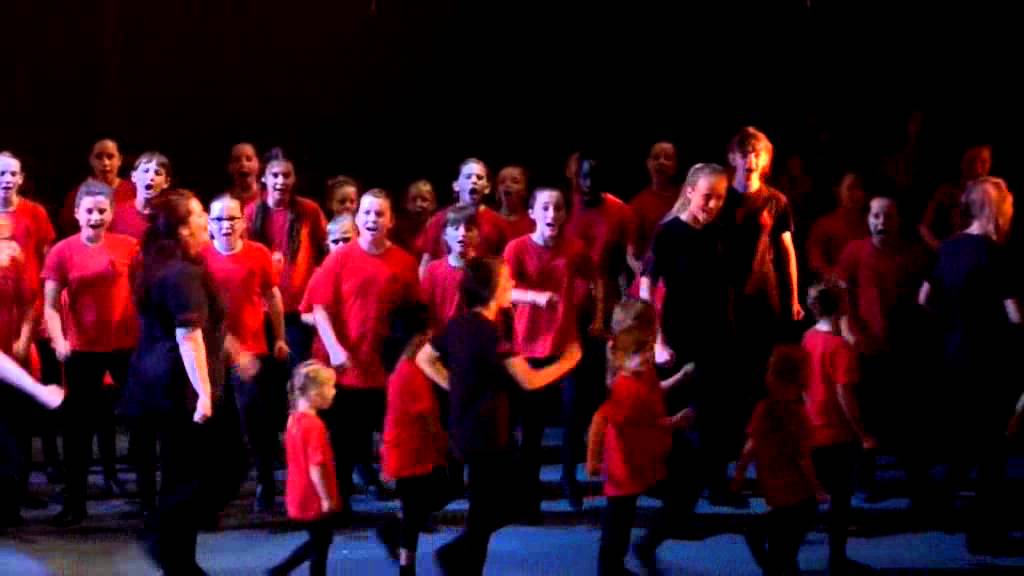 Ariel Drama Academy of Performing Arts - Burgess Hill  Showcase Opening - WW I