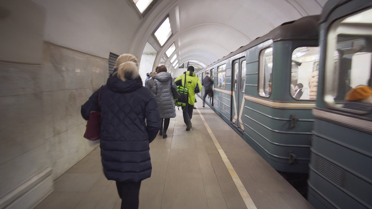Russia, Moscow, metro ride at night from Кита́й-го́род to Третьяко́вская