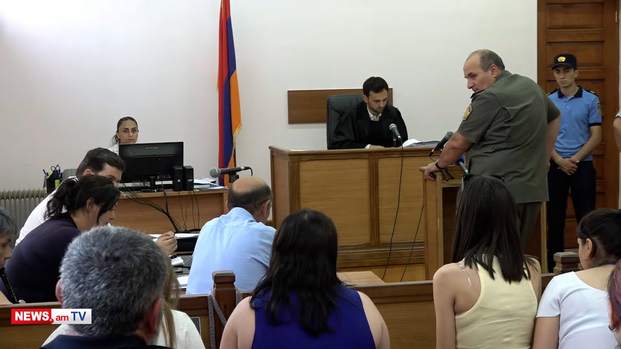 Դուք լինեիք՝ 18 տարեկան տղաներին կթողնեիք ու կփախնեի՞ք. զոհված զինծառայողի ծնողը՝ գնդապետին