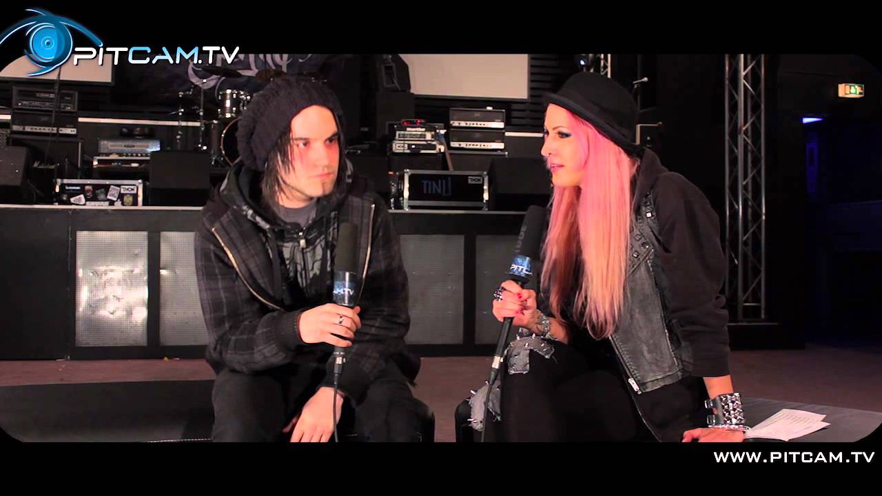 BREAKDOWN OF SANITY - Interview mit Oly bei der DROP THE BOMB PARTY (German)