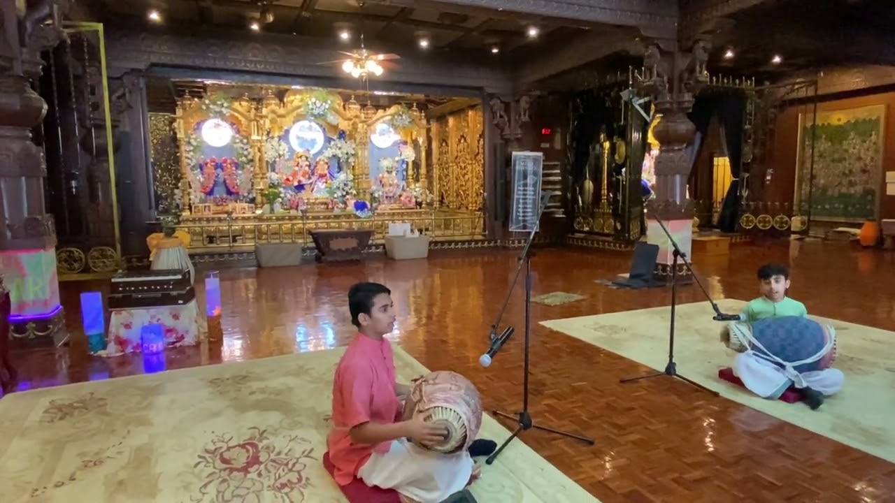 Opening ceremony of 24 Hour Kirtan New Vrindaban #