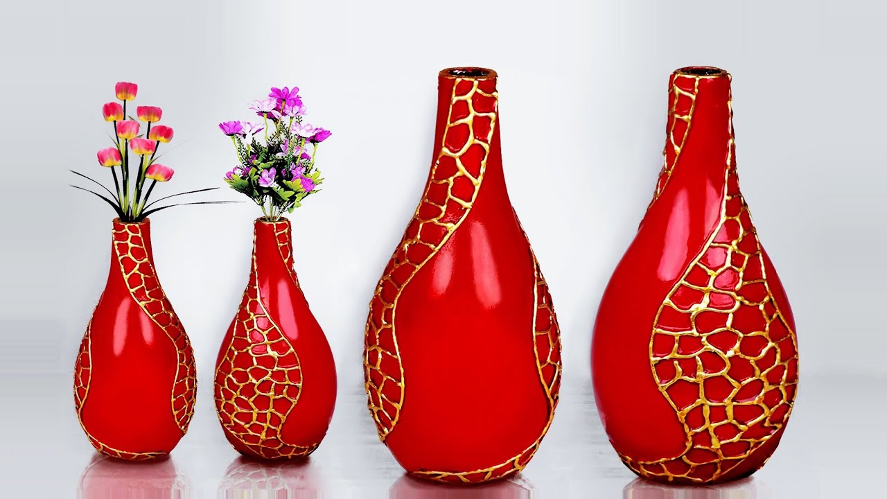 Plastic bottle flower vase // Easy Flower vase making at home // ফুলদানী তৈরি