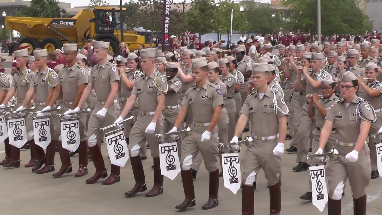 Fightin' Texas Aggie Band March-in to Kyle Field - ULaLa Game on Sept 16, 2017
