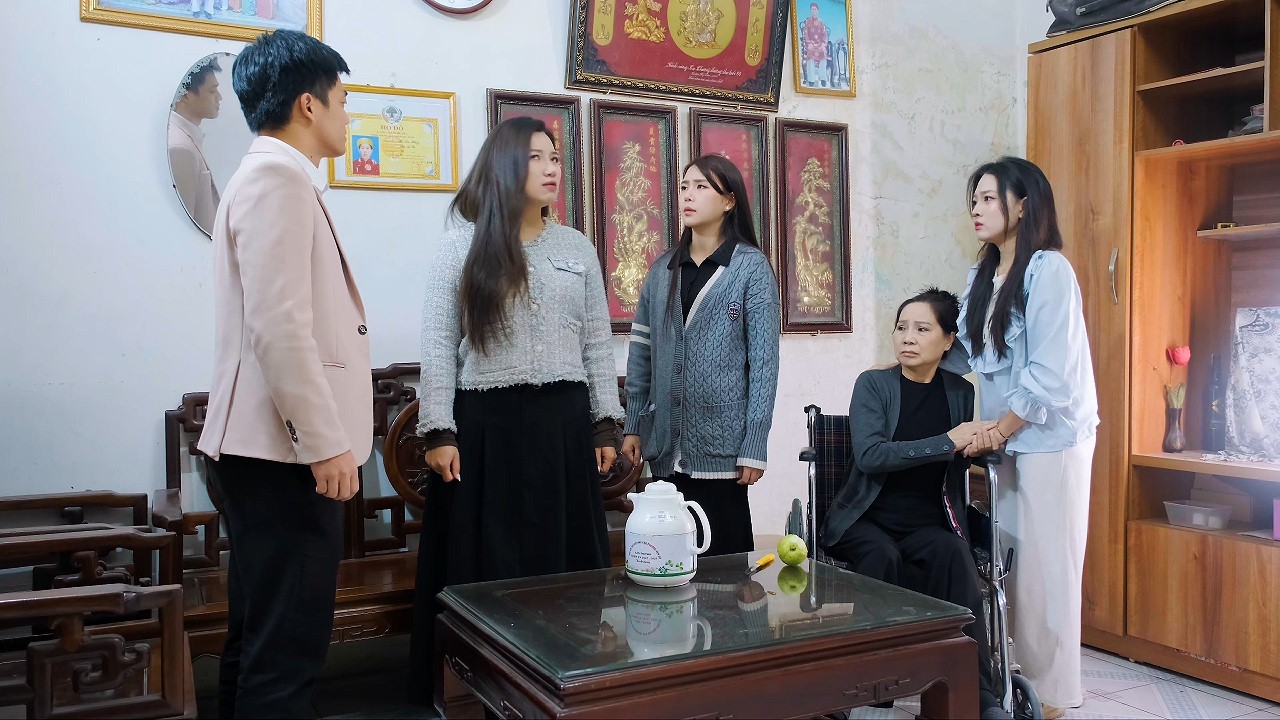 Chủ Tịch Giả Nghèo Bị Nhà Chồng Ép Ly Hôn, Ai Ngờ Làm Nhà Chồng Phá Sản Và Cái Kết - Tập 1866