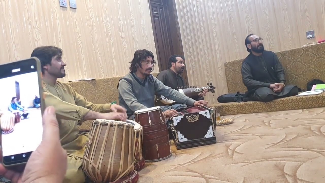 واټساپ نمبر 03127569839