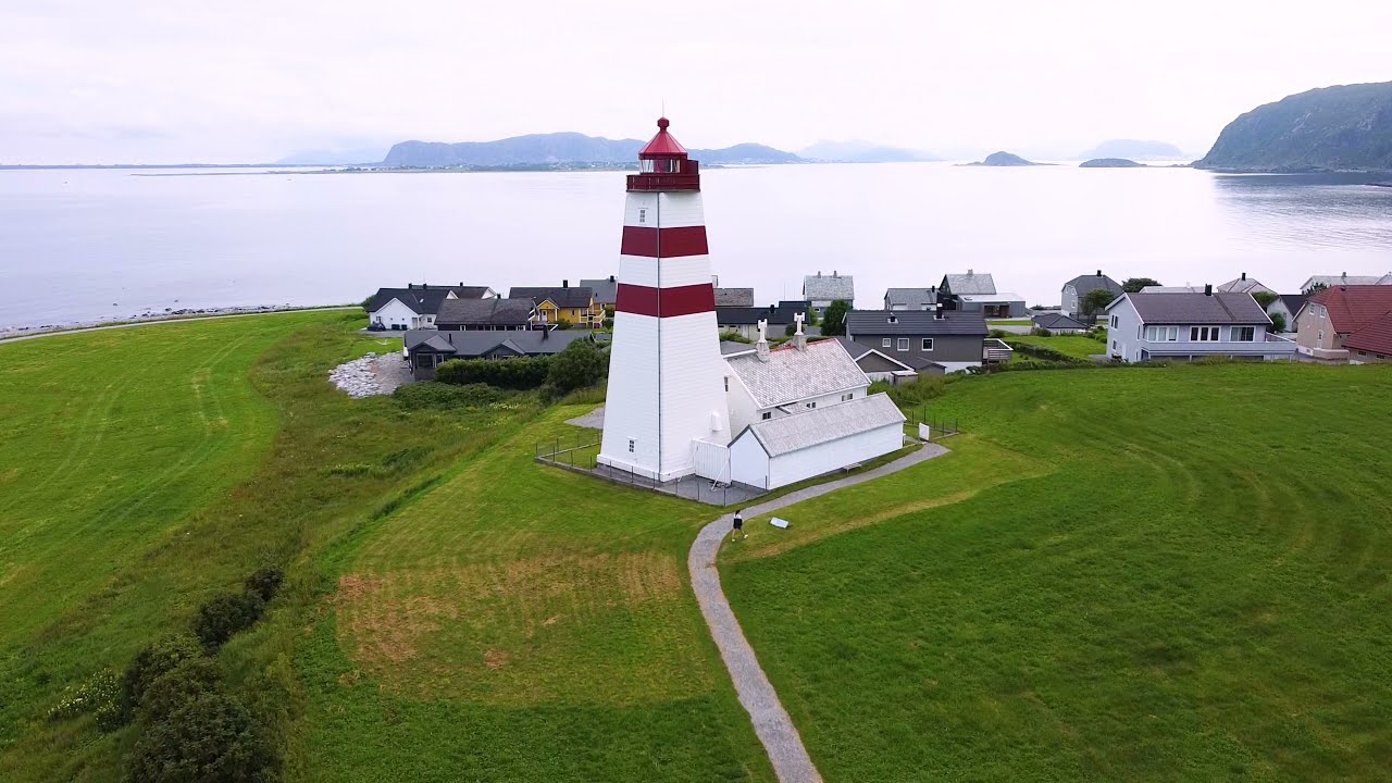 [4K] || Drone || ALNES FYR (Lighthouse), &Aring;lesund