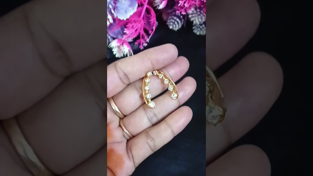 Diamond look impon ear cuff stud available contact my whatsapp number 9787318720...
