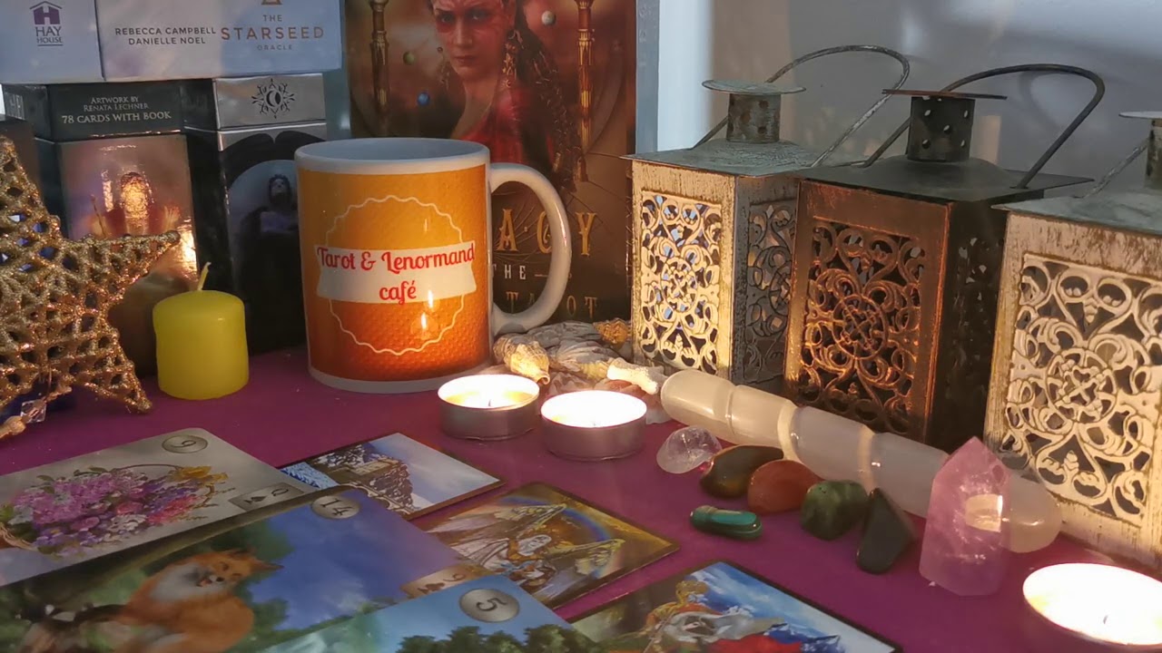 Sta bi voleo/la da sazna o meni?