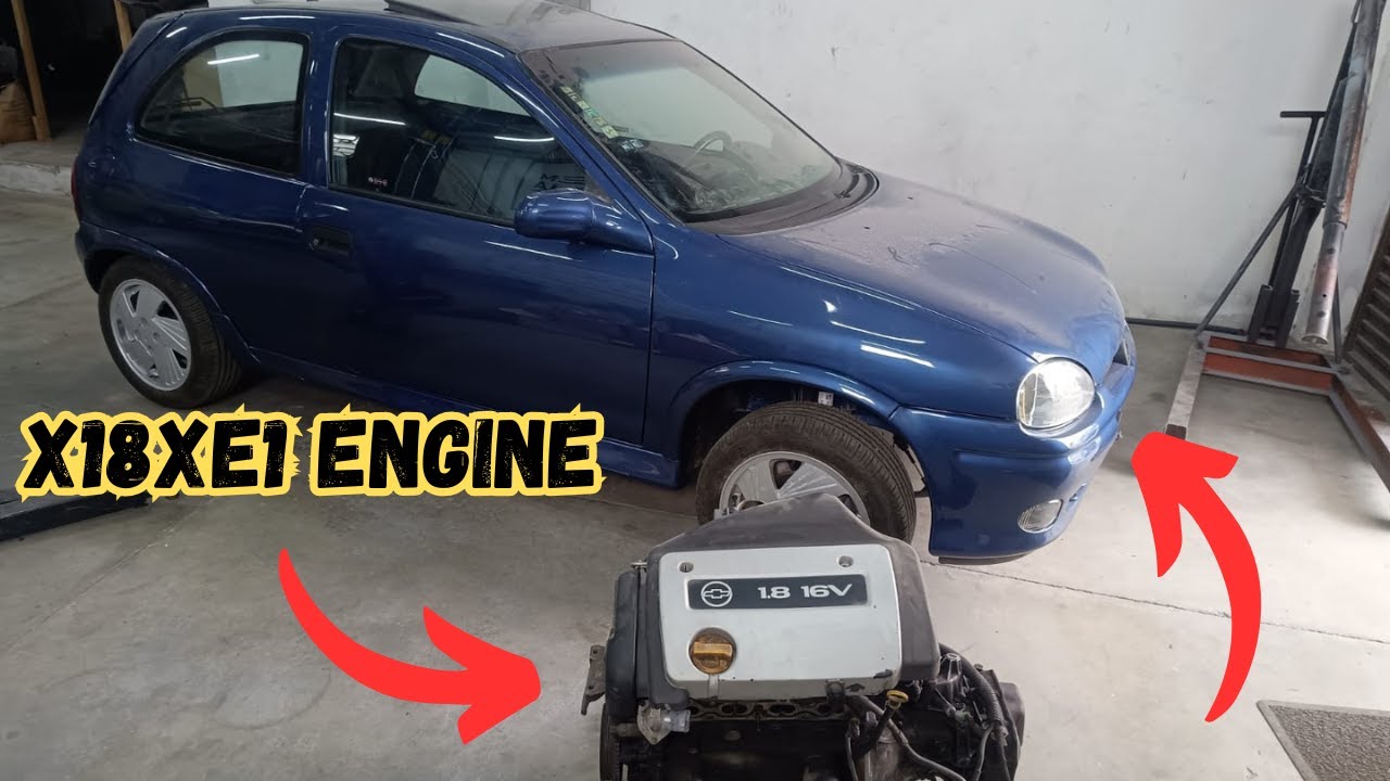 Gm Corsa GSi Azul - Abri o motor 1.8 16v de 122cv , Esse é o motor do GSi Atualizado!