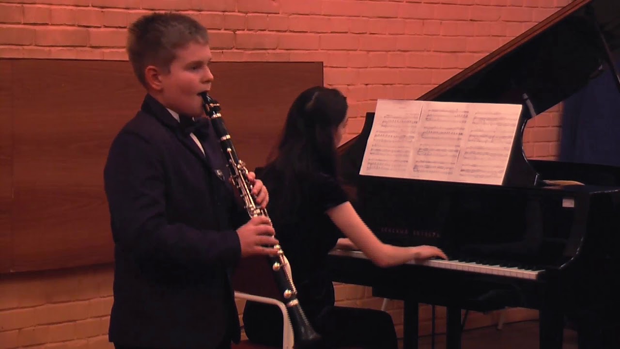 Ермилин Савва, 11 лет, В.А. Моцарт - Менуэт из 39 симфонии