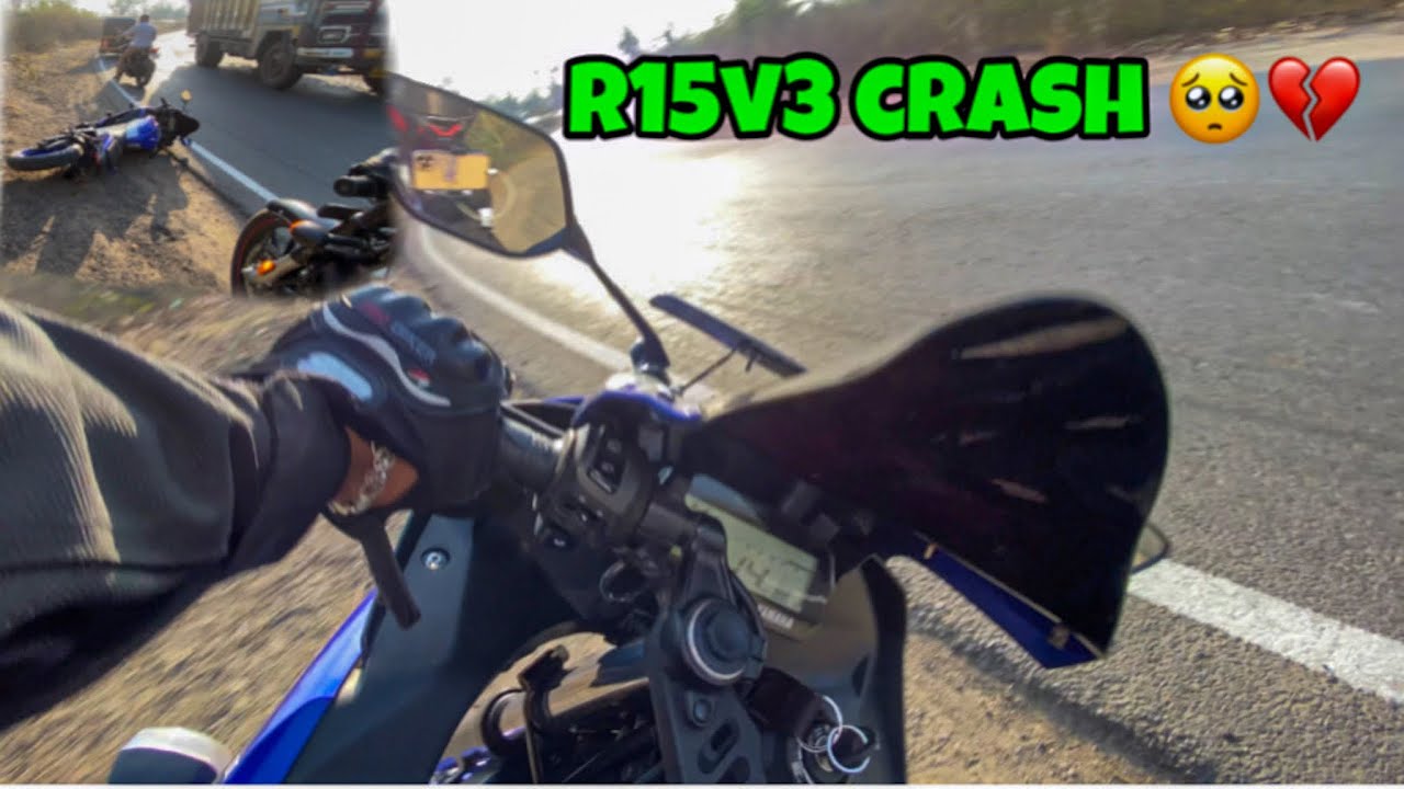 r15 v3 crash 🥺💔 accident on hills #r15v3 #r15v3crash