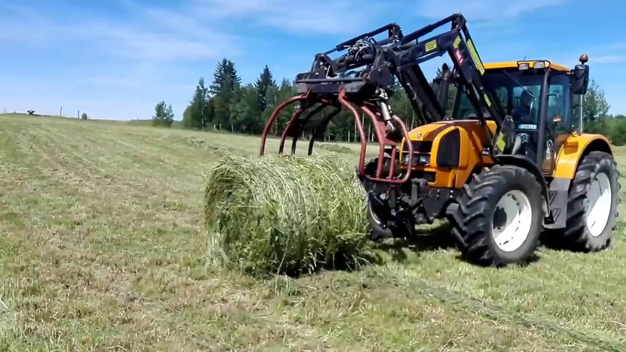 Sianokosy 2017 ## GrBaryłki ## Renault Claas Ursus